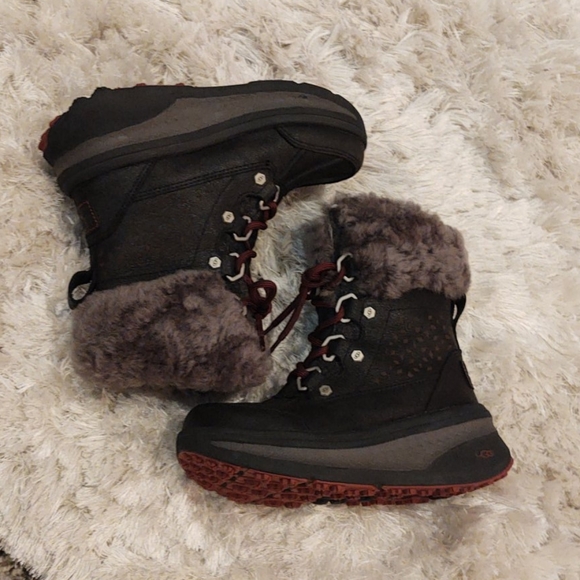 ugg thinsulate boots